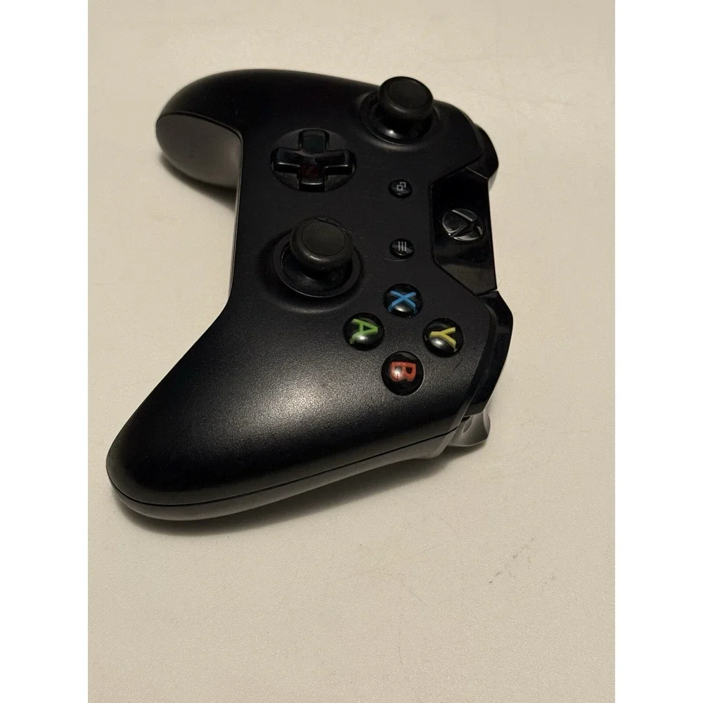 Official‎ Microsoft Xbox One Wireless Controller With Battery , Black